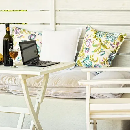 Artemis Seafront Apartments Petres  Room photo