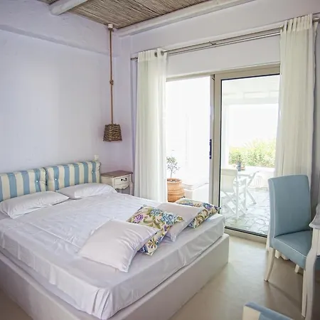 Artemis Seafront Apartments Petres  Room photo