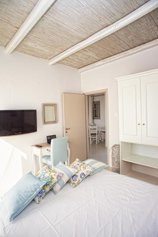 Artemis Seafront Apartmán *
